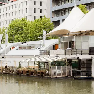 3* Hotel Floats By H2otel